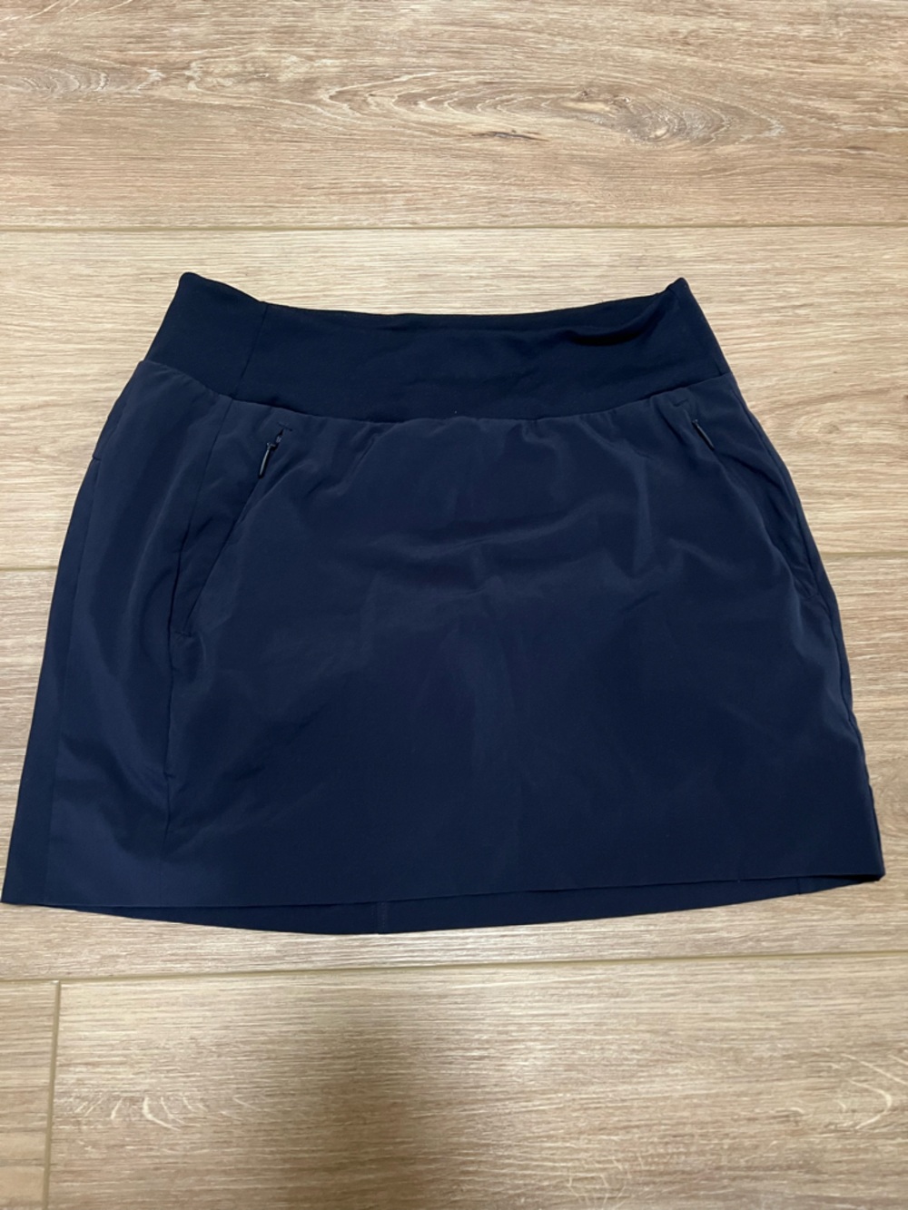 Athleta Navy Active Skort with Built-In Shorts size 2 - Picture 2 of 6